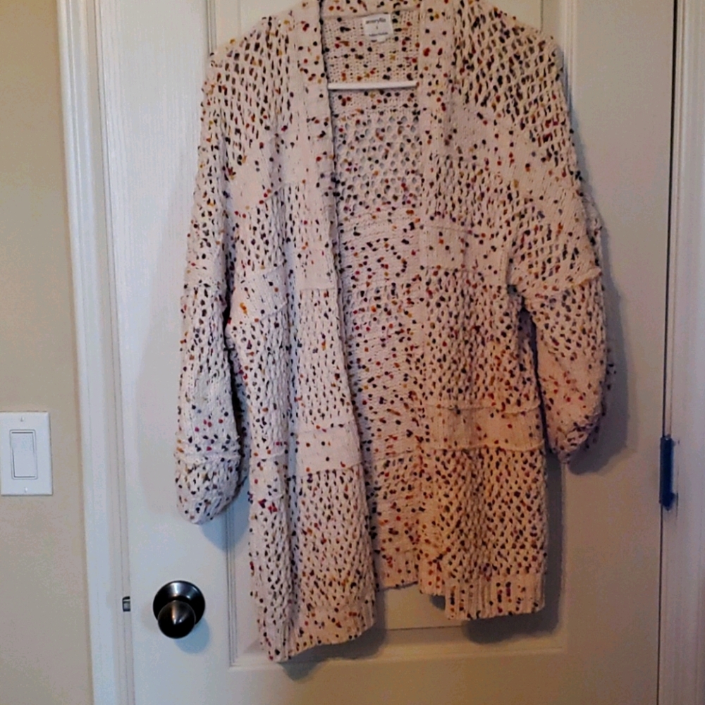 Cardigan with bubble sleeves Ashlee Nichols collab